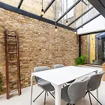 Spacious And Charming Brixton Home